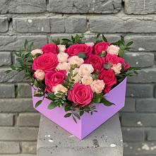 Цветочная композиция из Розы в коробке в Мраково Кугарчинский район