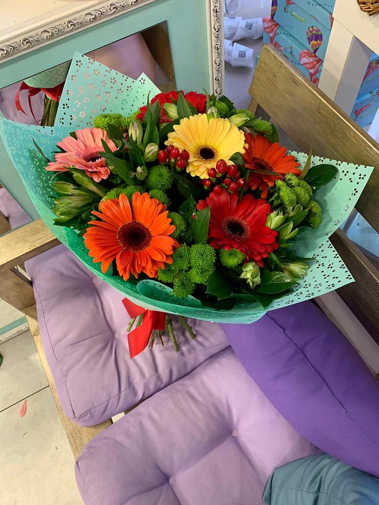 Букет цветов из: Герберы, Хризантемы и Альстромерии в Мраково Кугарчинский район