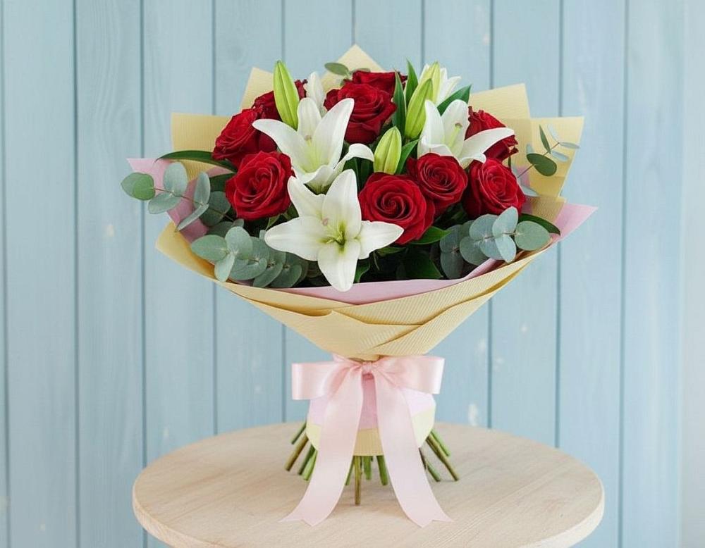 Букет цветов из: Лилии и Розы в Мраково Кугарчинский район